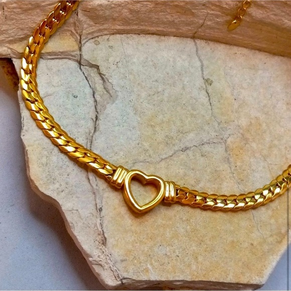 14K GOLD-FILLED CUBAN CHAIN HEART NECKLACE 16” + 2” EXTENDER - Picture 3 of 8
